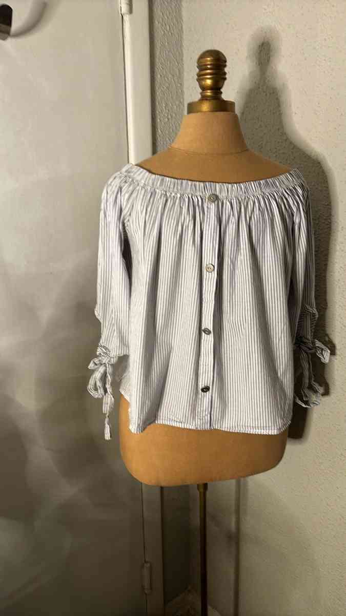 LaBanga Striped BlueWhite Top Size L Bow Tie Sleeves
