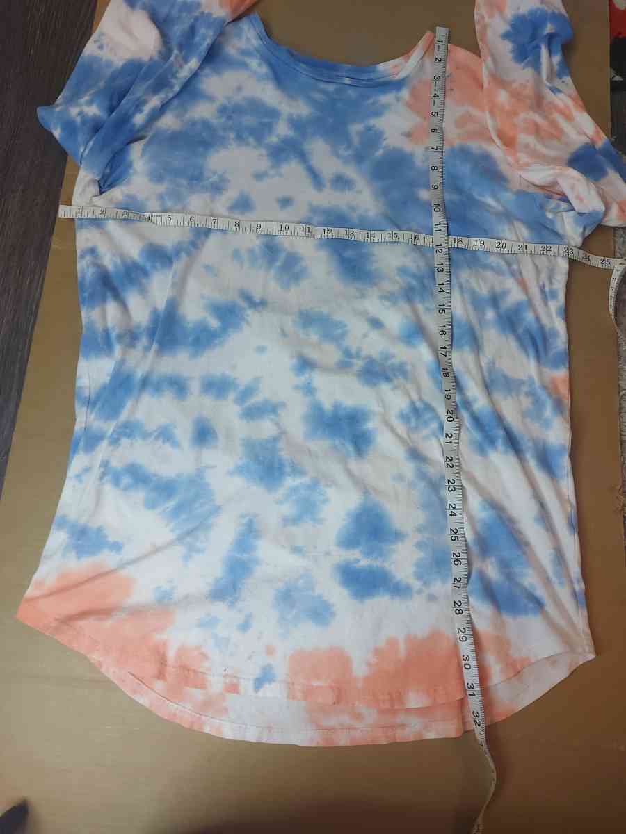 PacSun Scallop Fit Tie Dye Hoodie Size L Beach Casual Surfin