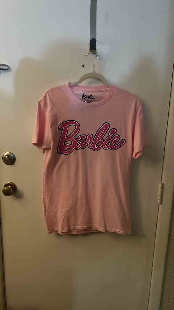 Barbie Official Living the Dream Life Pink TShirt Size S