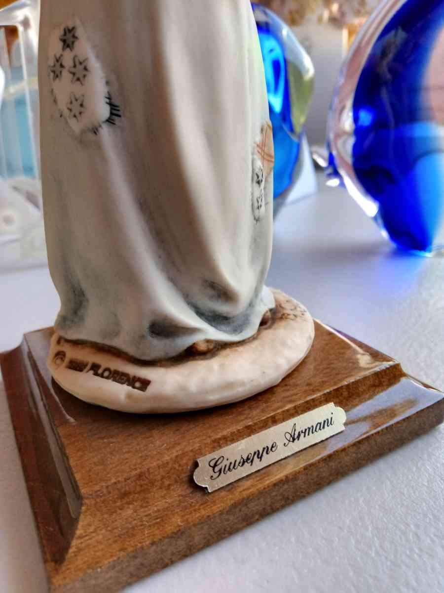 ORIGINAL GIUSSEPE ARMANI FIGURINE 1984 FLORENCE SCULPTURE