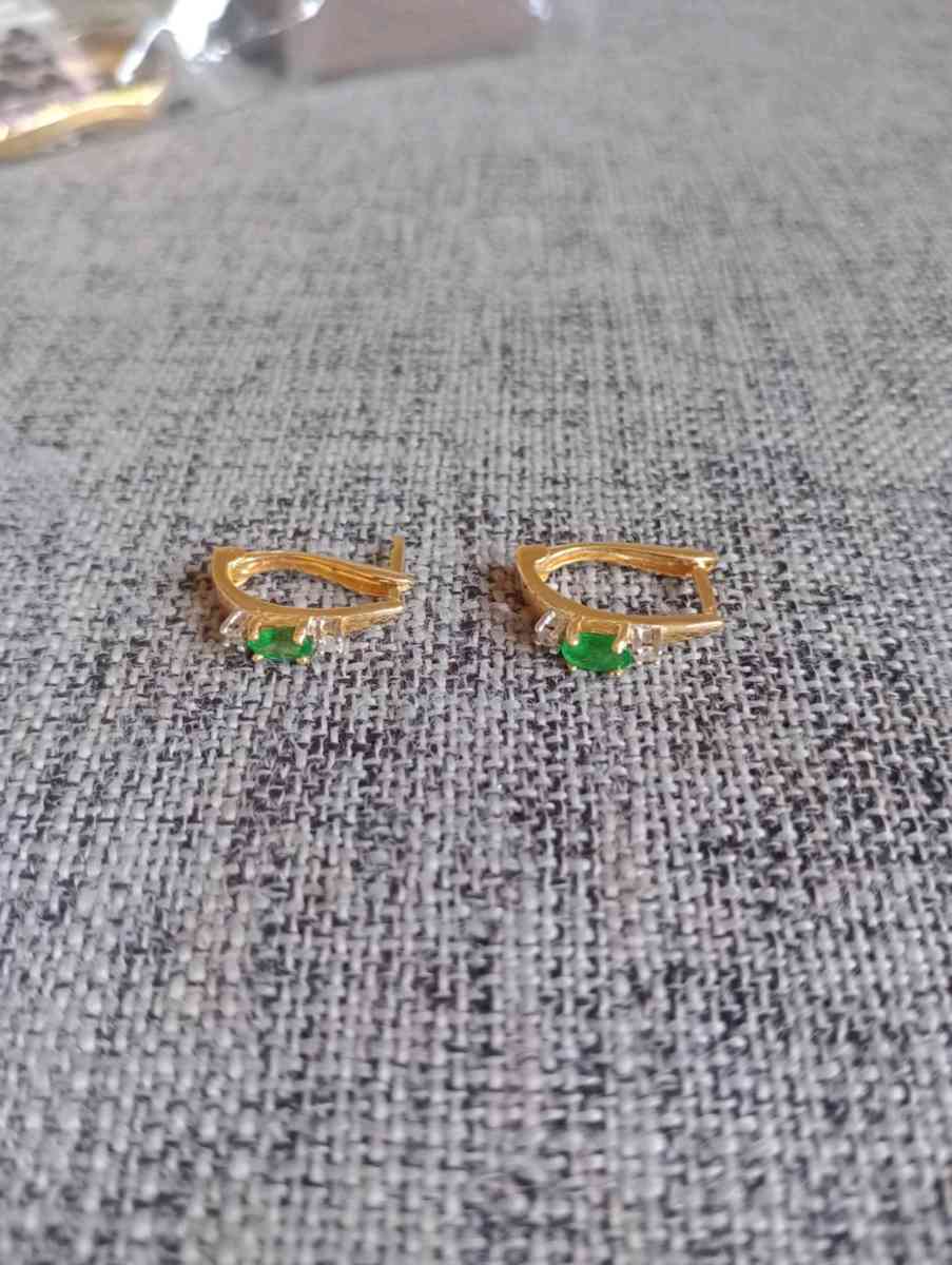 Emerald Natural Diamond Hoops Earrings 14K Yellow Gold