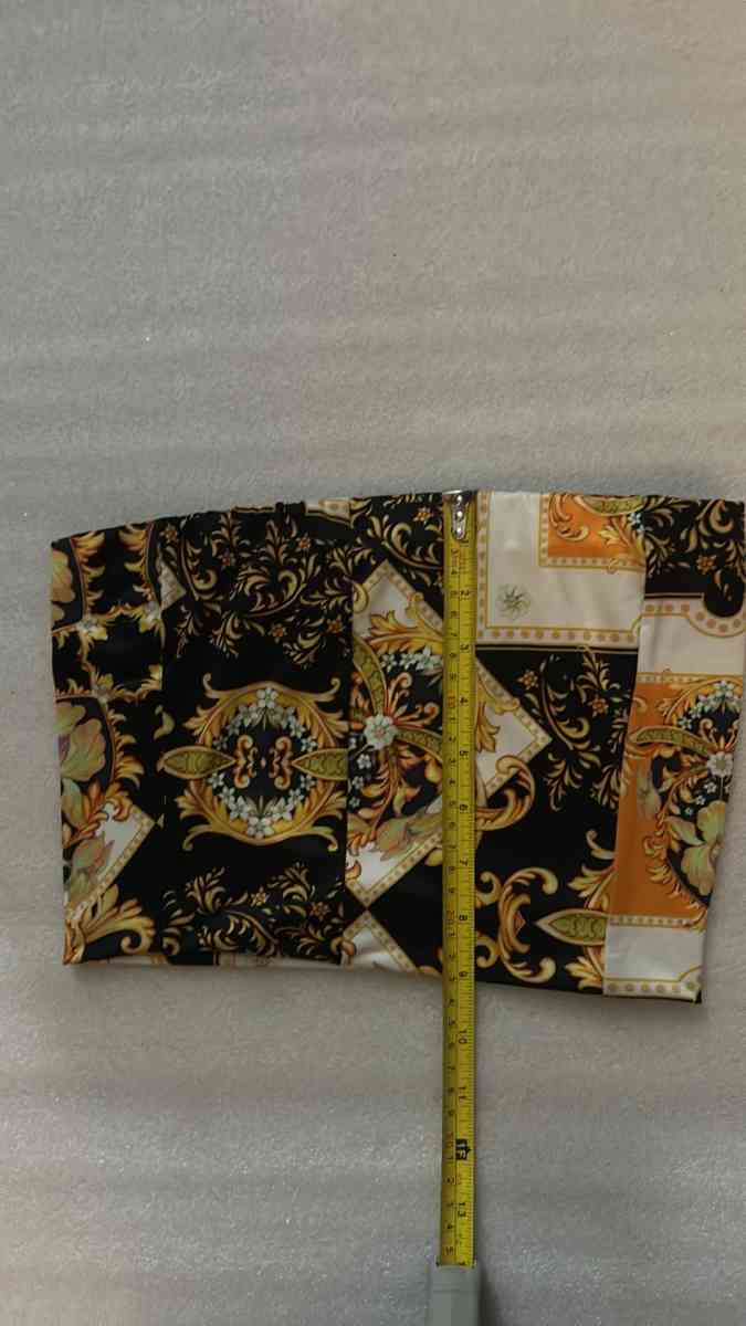 PLT PrettyLittleThing Black Chain Print Bandeau Crop Top Siz