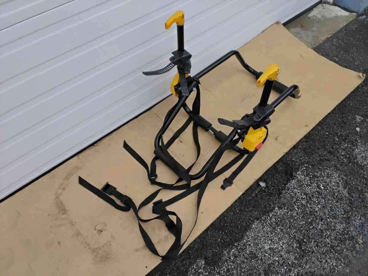 Nice Black Car or SUV Bicycle Rack made by Bell Like New