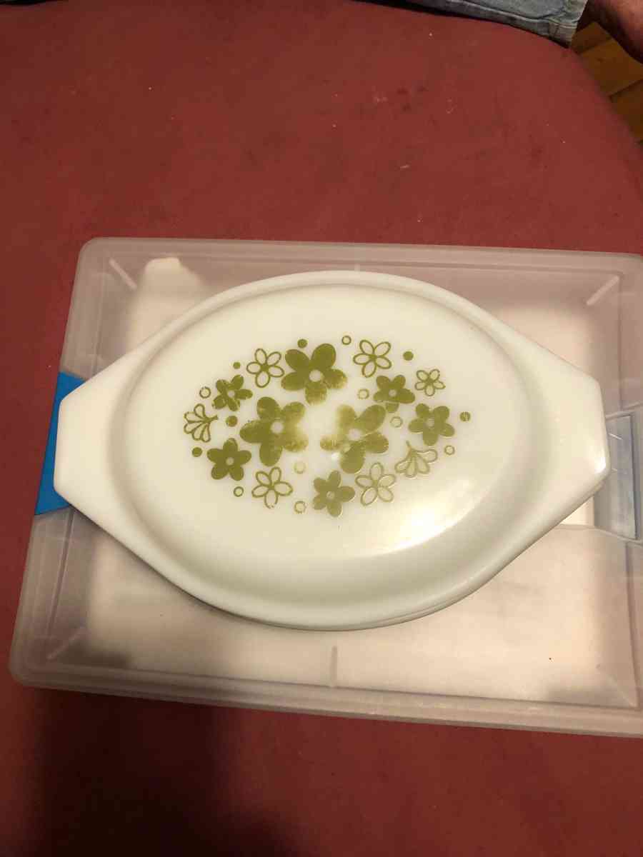 Pyrex 1 and half inch it is green with flowers on it