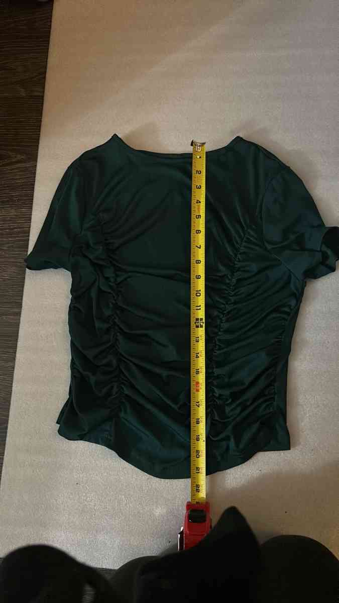 SHEIN Green Ruched Front Short Sleeve Crewneck Top Size XL O