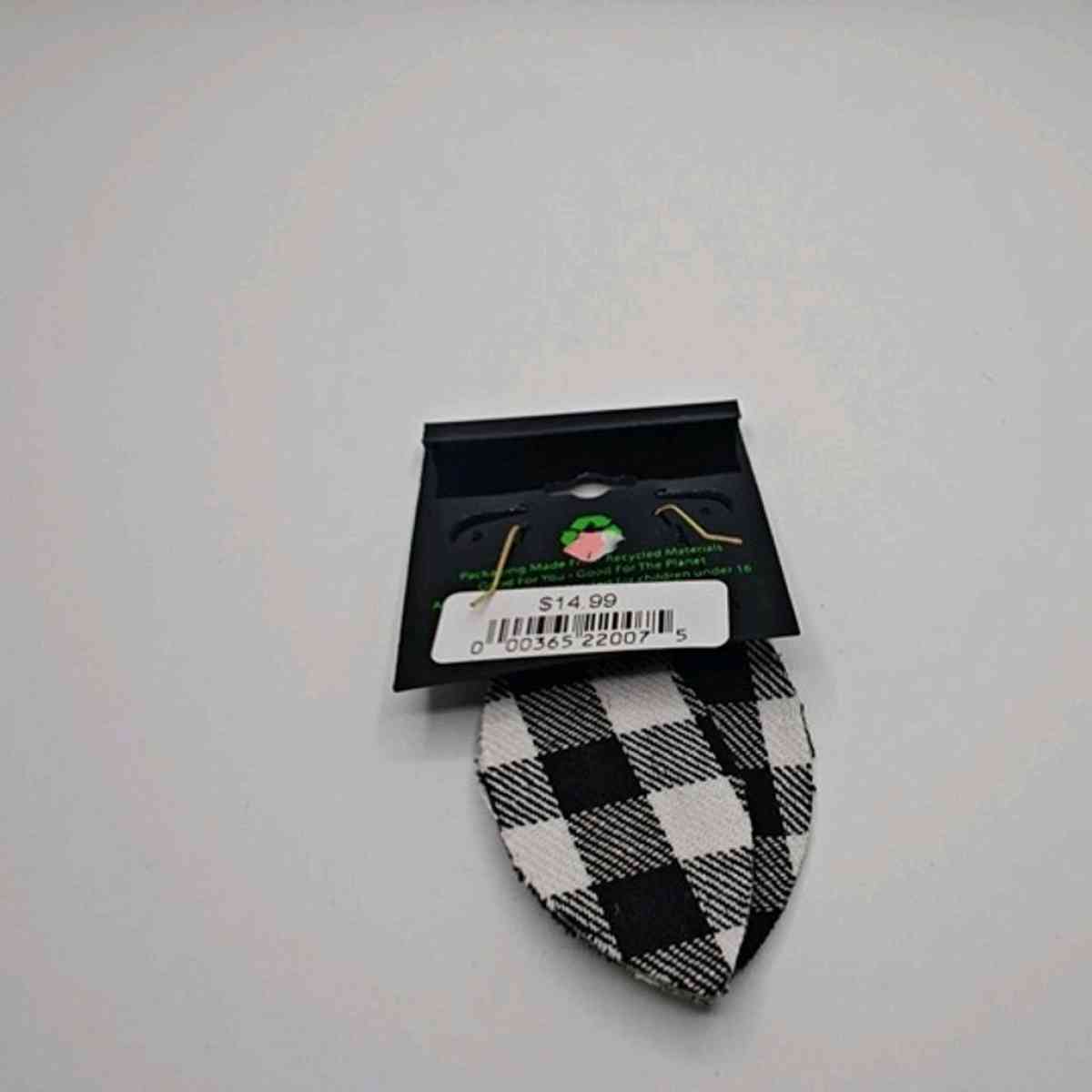 Buffalo Check Earrings Hunters Feather Leaf Metal Jewelry WH