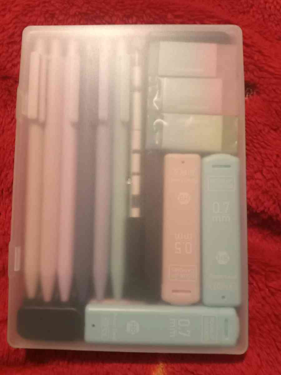 art set lead pencil with candles