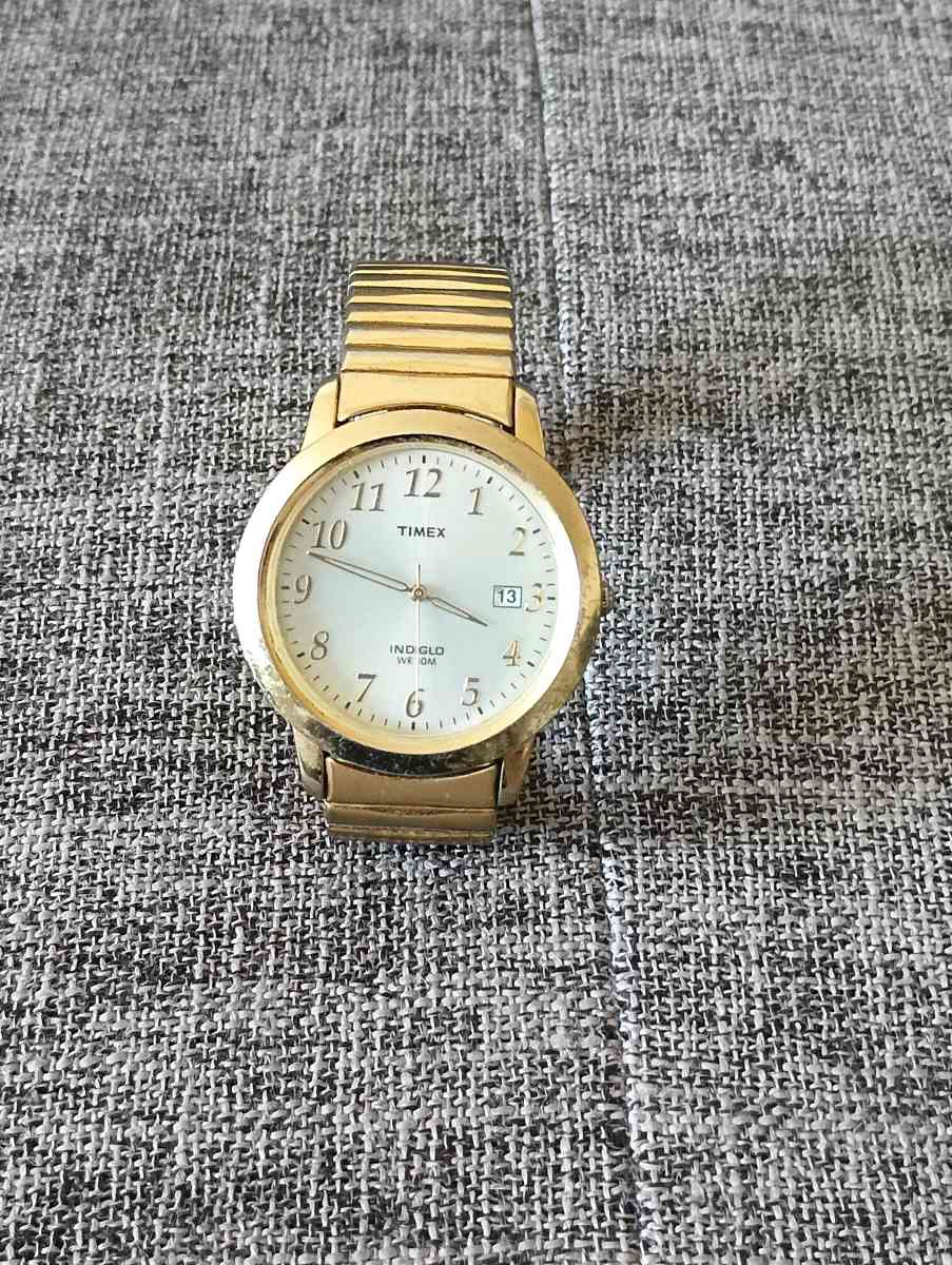 Vintage Timex Watch Men Classic Luxury Gold Tone Stainless S
