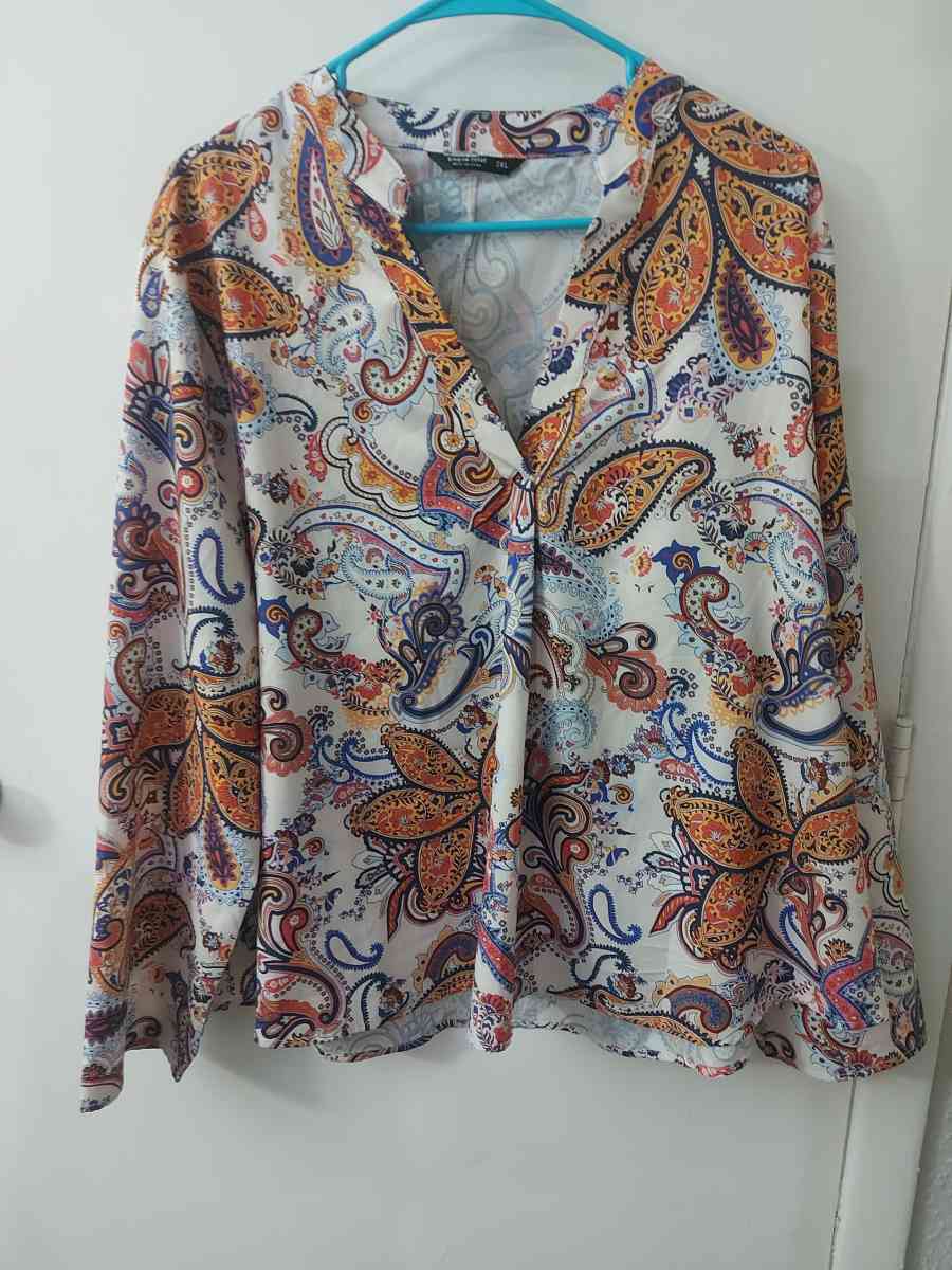 SHEIN Curve Floral Paisley Print Blouse Size 2XL