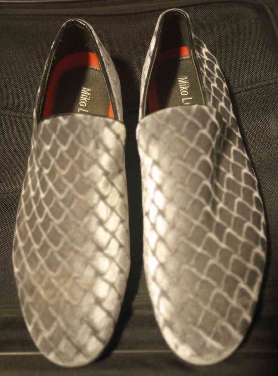 Miko Lotti Gray Slip On Dress or Casual Shoes