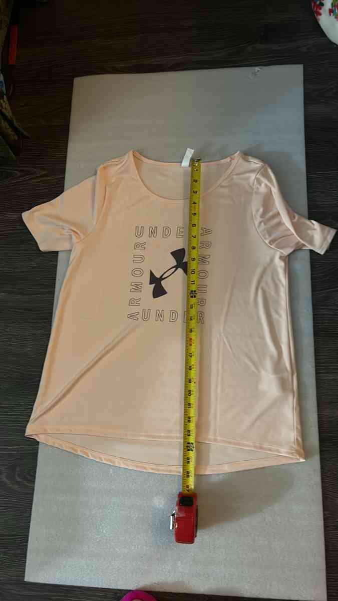 Under Armour Womens Loose Crew Neck UPF Heat Gear Size Large