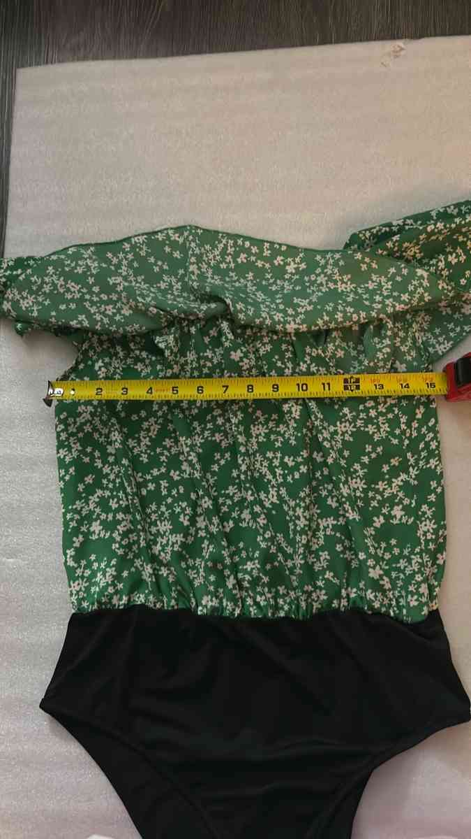 SHEIN Womens Floral Ruffle Bodysuit GreenBlack Size XL US 12