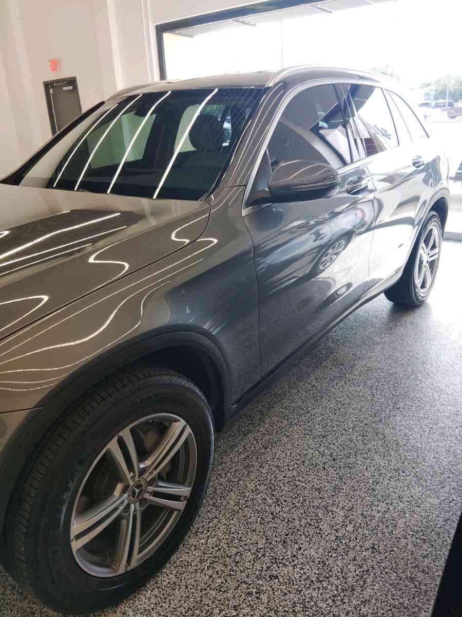 2021 MercedesBenz GLC300