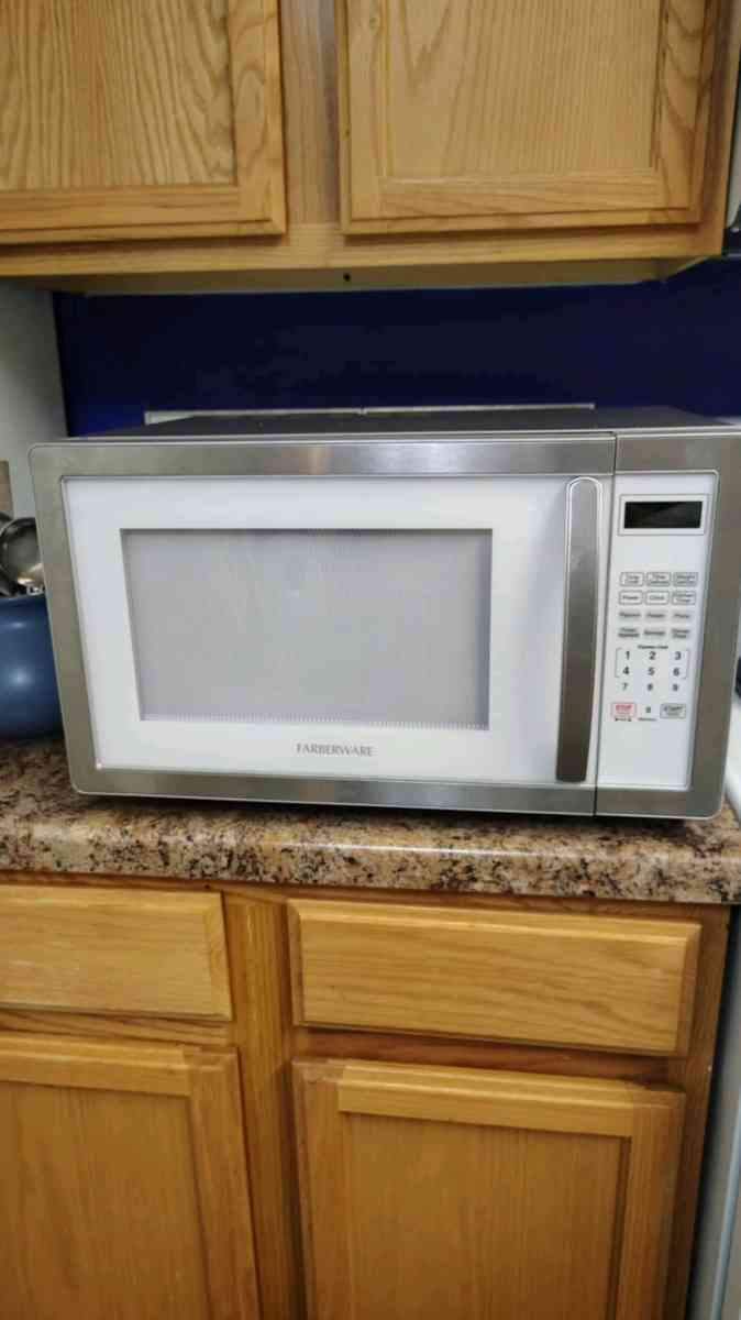 1000 watt microwave