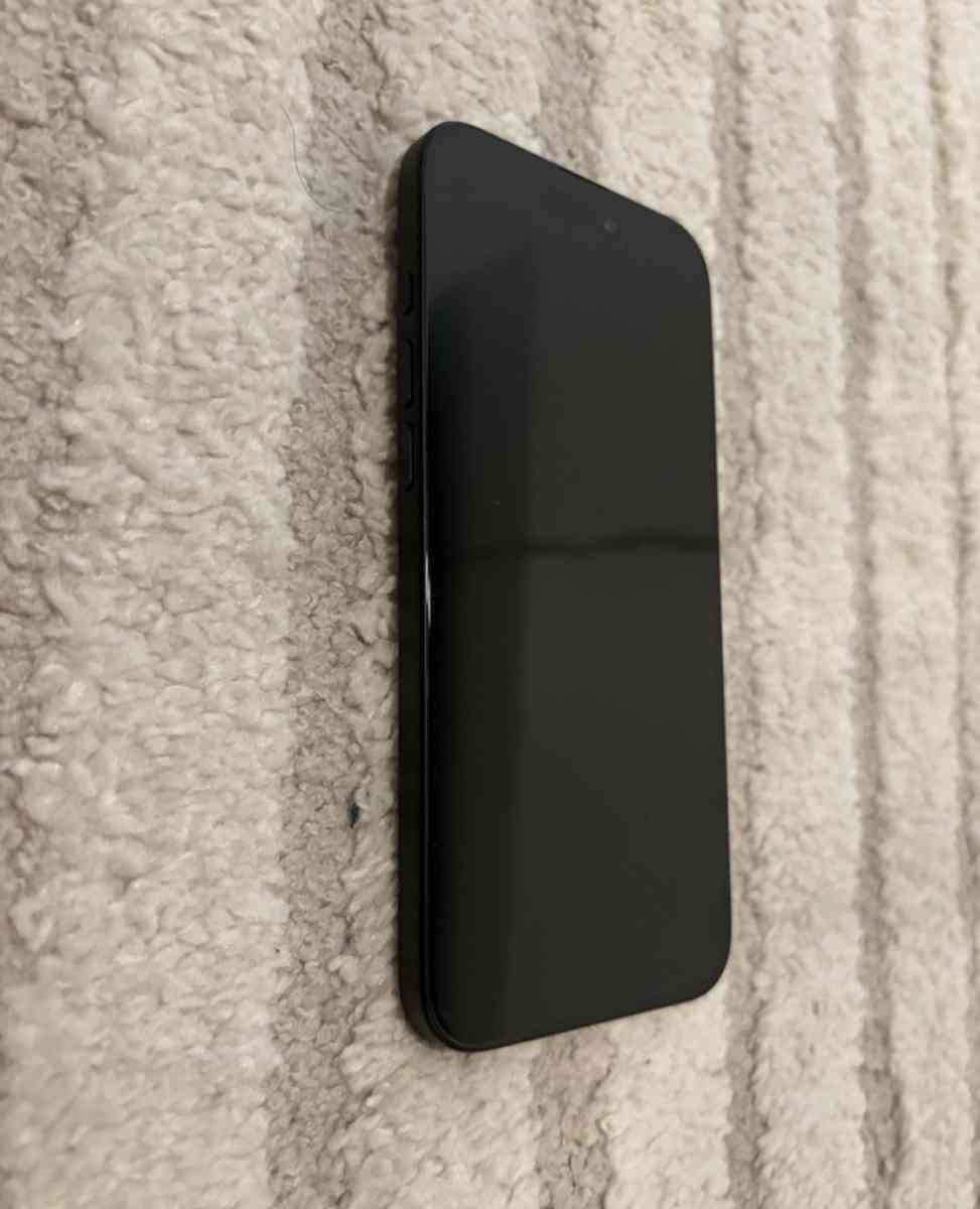 iPhone 16 max unlocked to any carrier