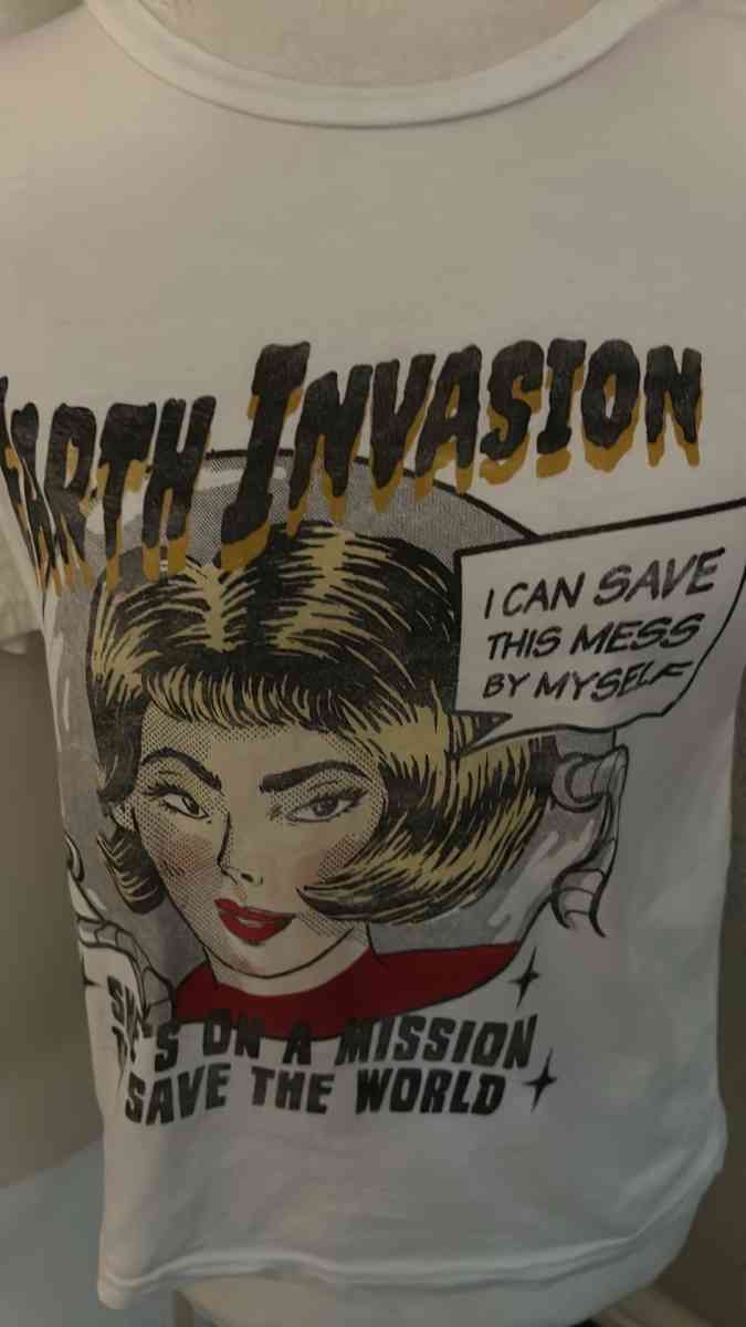 Zara Trafaluc Earth Invasion Short Sleeve Tee Size S New Wit