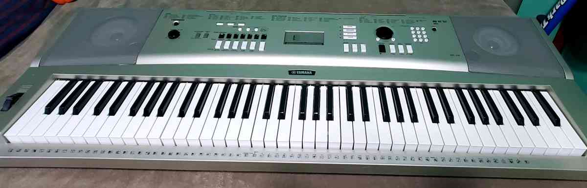 YPG235 Yamaha 76key Electric Piano