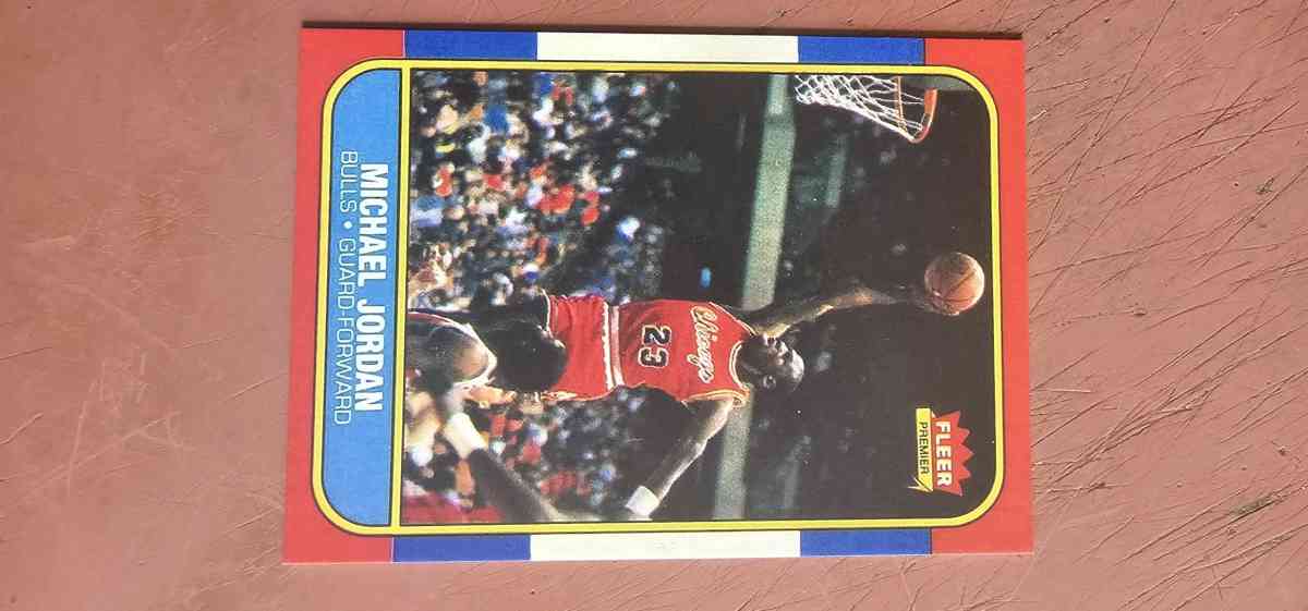 MICHAEL JORDAN  RC 86 Fleer  mint  recently sealed wax