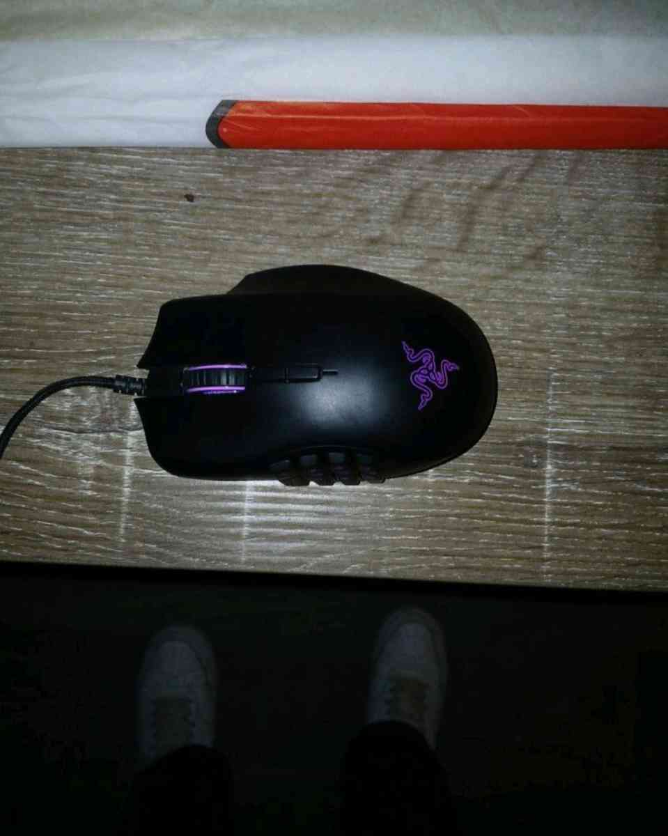razer Naga classic Edition wired mouse
