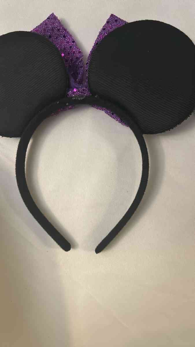 Minnie Mouse Ears Polka Dot Sparkly