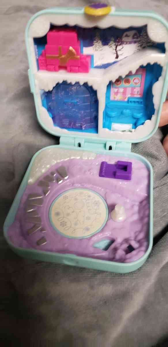 polly pocket