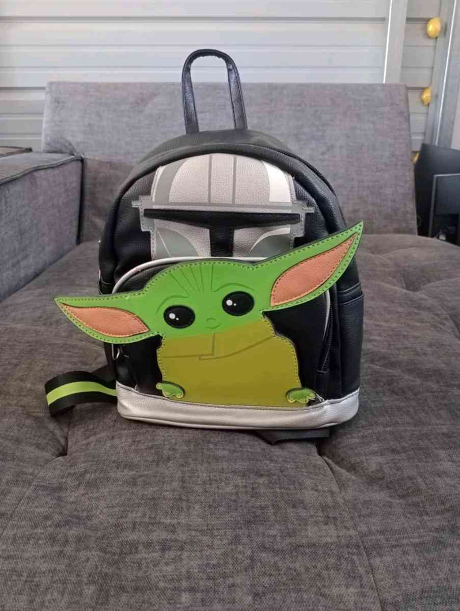 Mandalorian Baby Yoda Mini Backpack Purse Disney Star Wars T