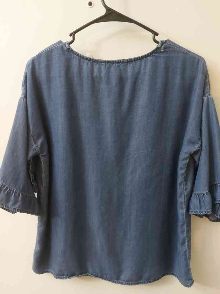 DizzyLissy Lightweight Denim Ruffle Top Size M Boho Festival