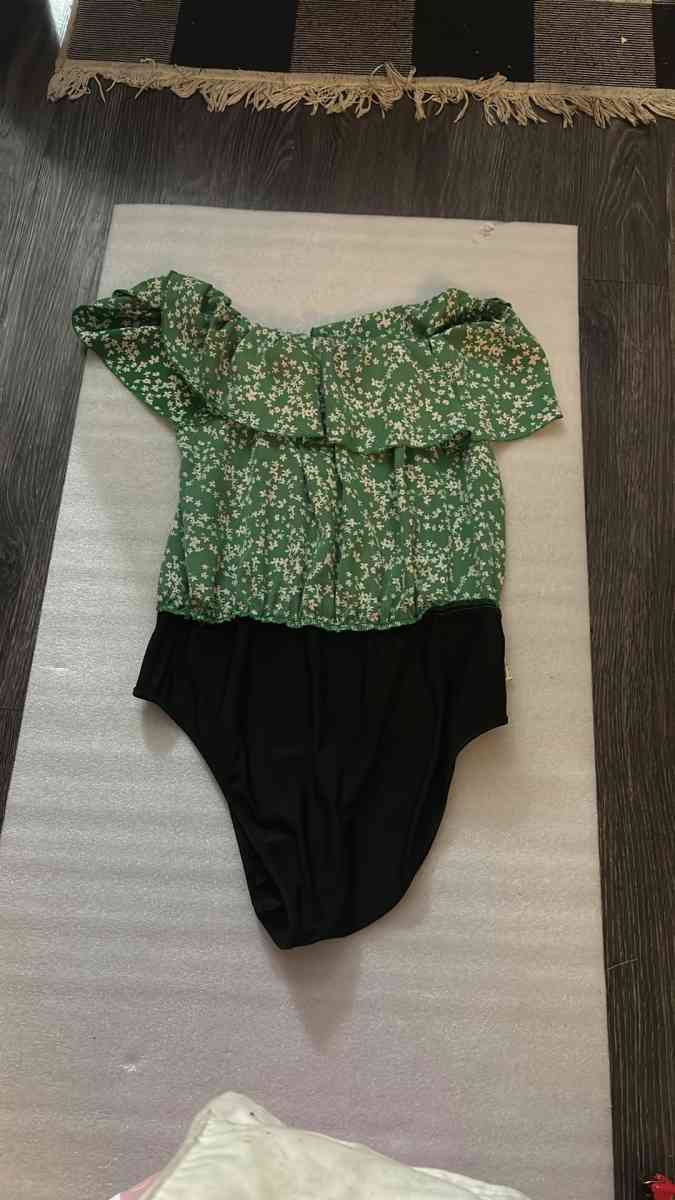 SHEIN Womens Floral Ruffle Bodysuit GreenBlack Size XL US 12