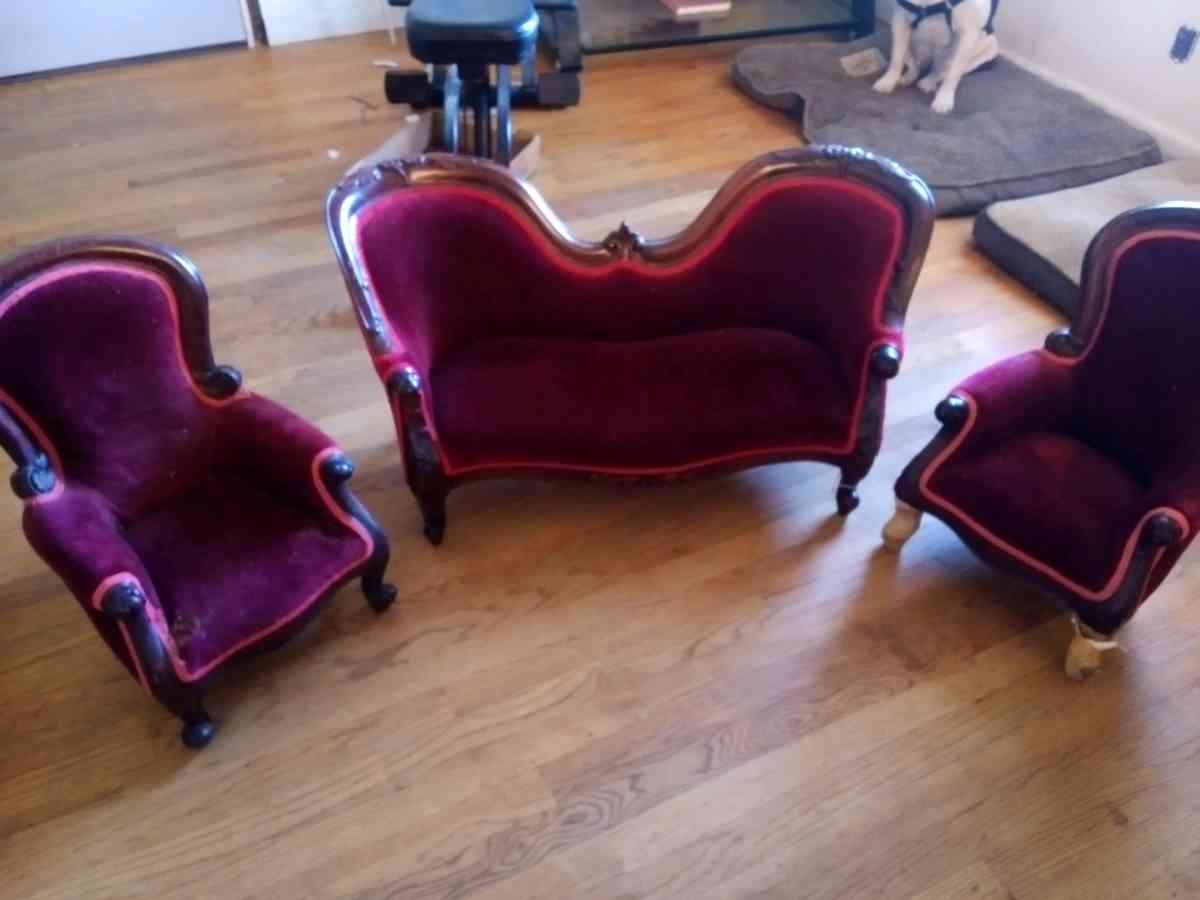 childrens Victorian style couch and chairs velvet  mahogany