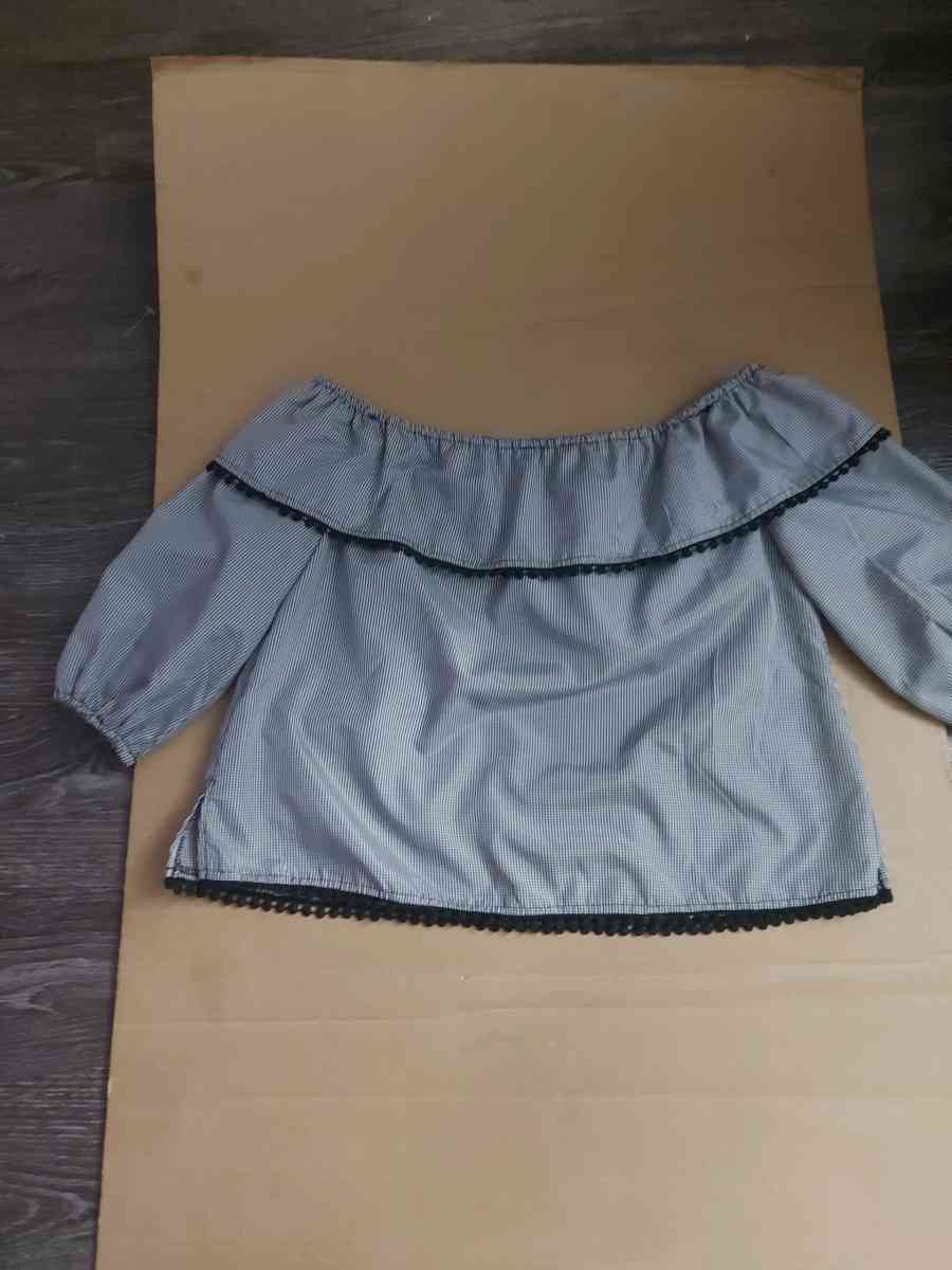 Bleuh Ciel Embroidered Gingham Boho Top BlackWhiteRed Size S