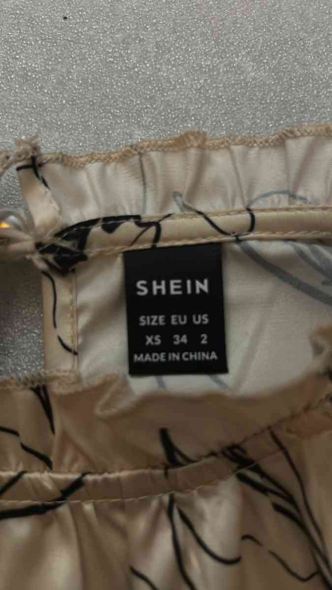 SHEIN BIZwear Floral Print Multicolor Top Size XS Lightweigh