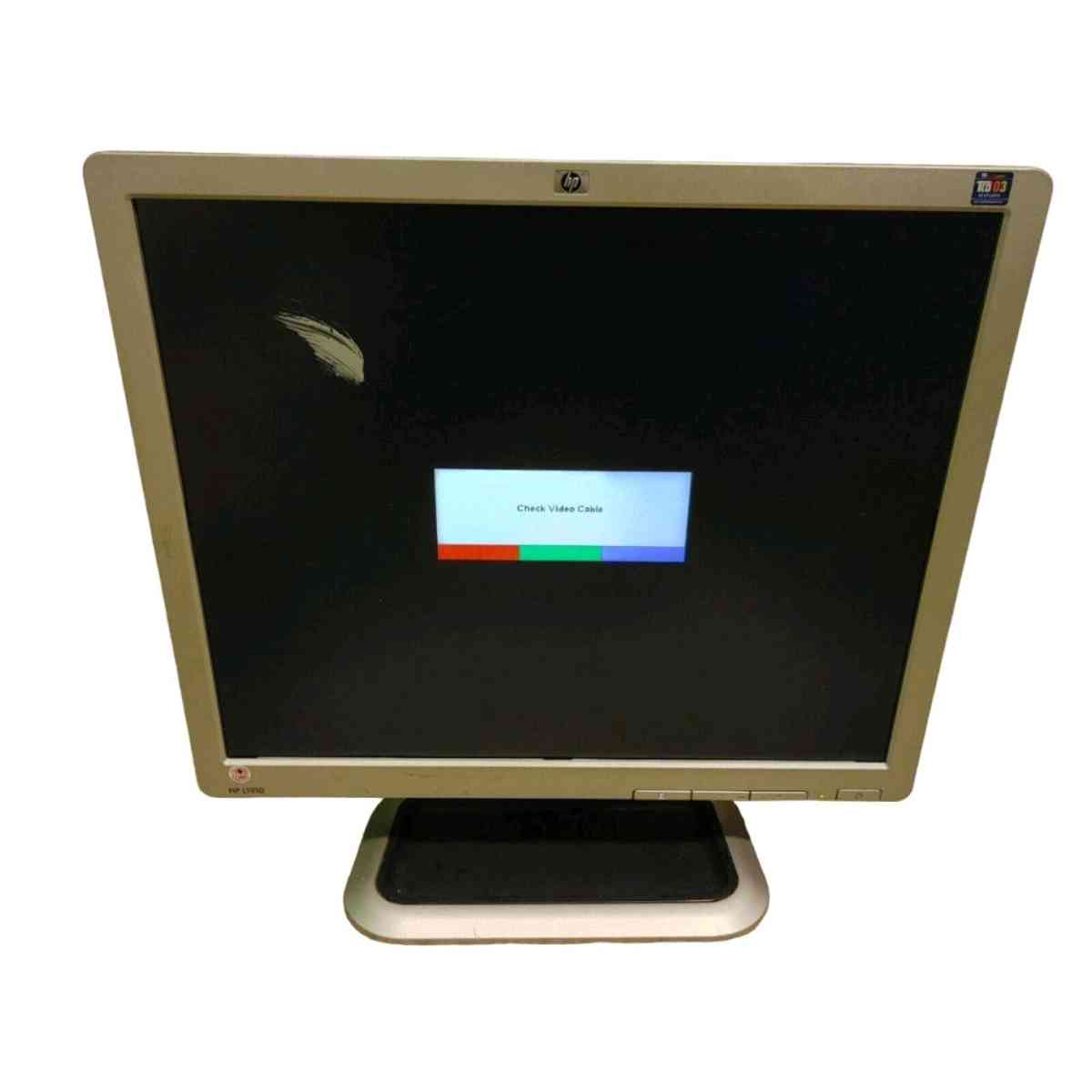 HP L1910 1280x1024 8001 Contrast 19 Flat Panel Screen LCD Mo