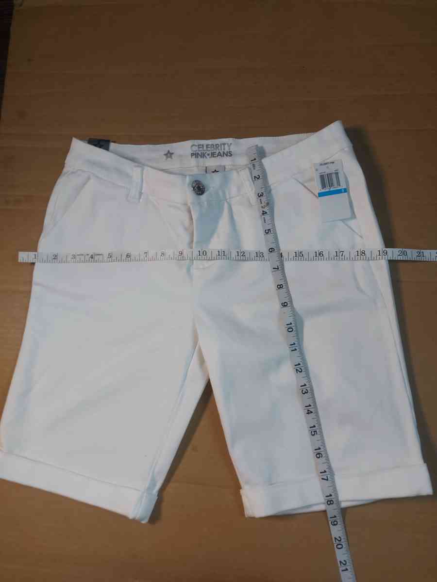 Celebrity Pink NWT White Shorts