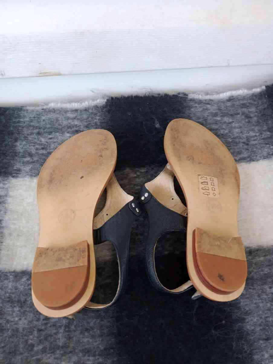 Michael Kors sandals size 7M