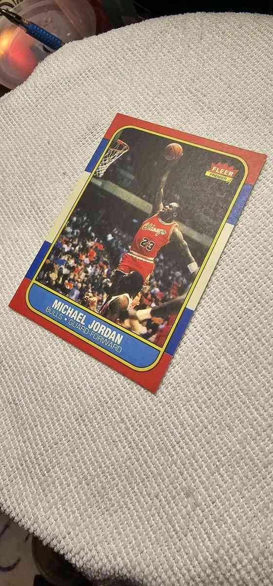 MICHAEL JORDAN  RC 86 Fleer  mint  recently sealed wax