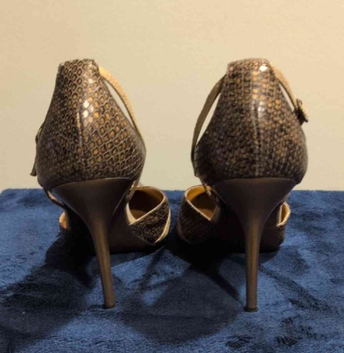 Brown Medium Heel PointedToe Shoes 10 medium