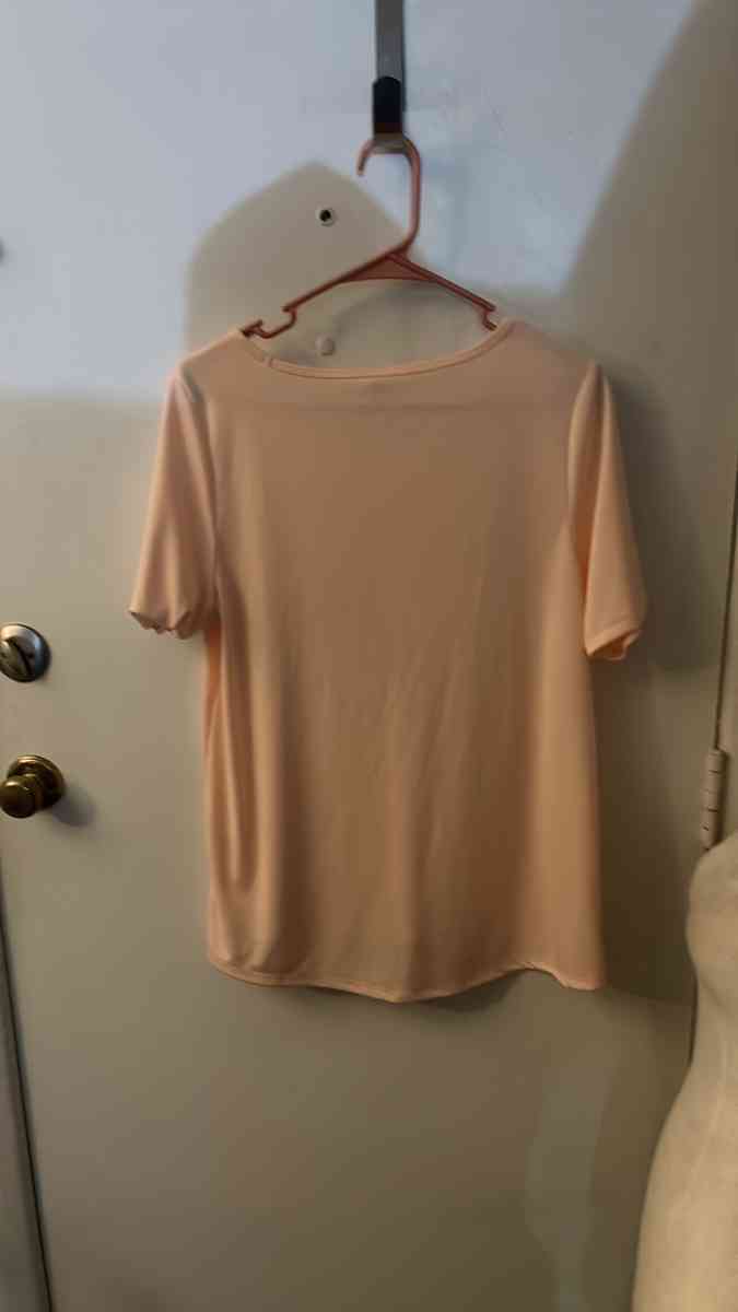 Under Armour Womens Loose Crew Neck UPF Heat Gear Size Large