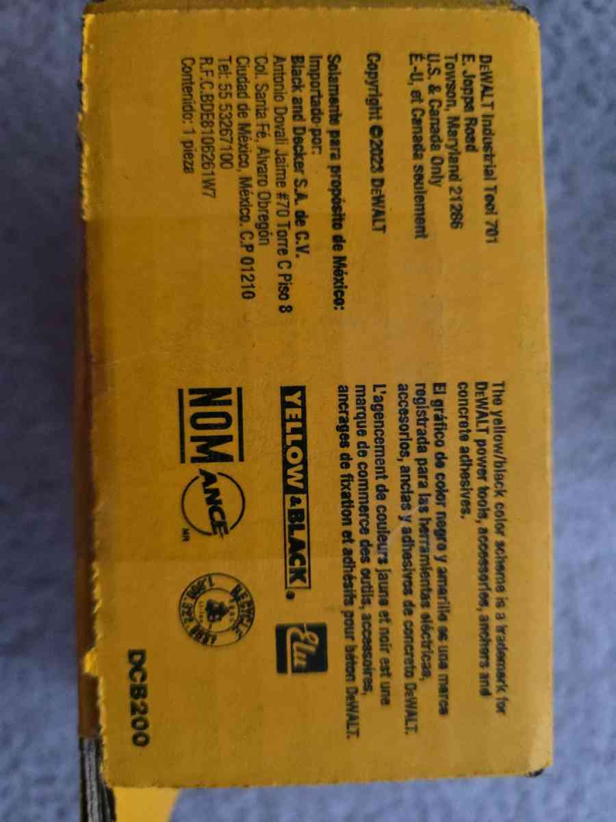 DEWALT DCB200 30 Ah 20V LiIon Premium Battery