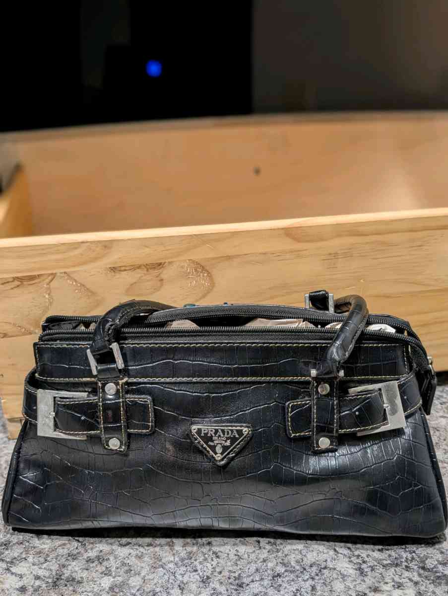 Prada Black Leather Purse with Structured Design