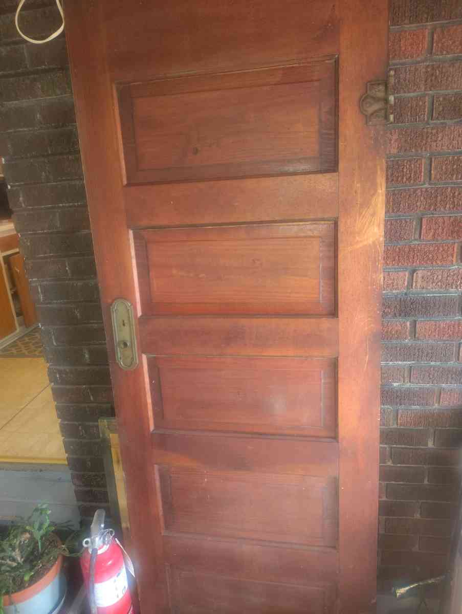 FIVE PANEL ANTIQUE WOODEN DOOR
