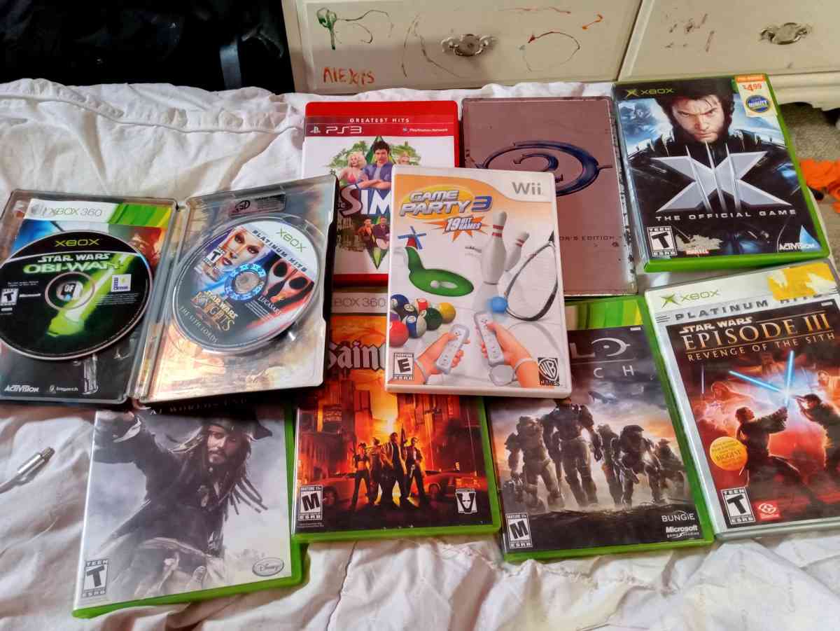BUNDLE OF 11 VIDEO GAMES GREAT CONDITION