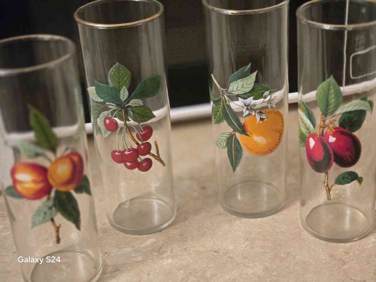 1970s vintage glasses