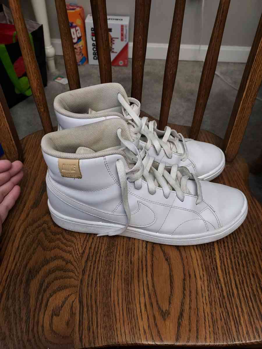 white Nike high tops  size 9 and a half