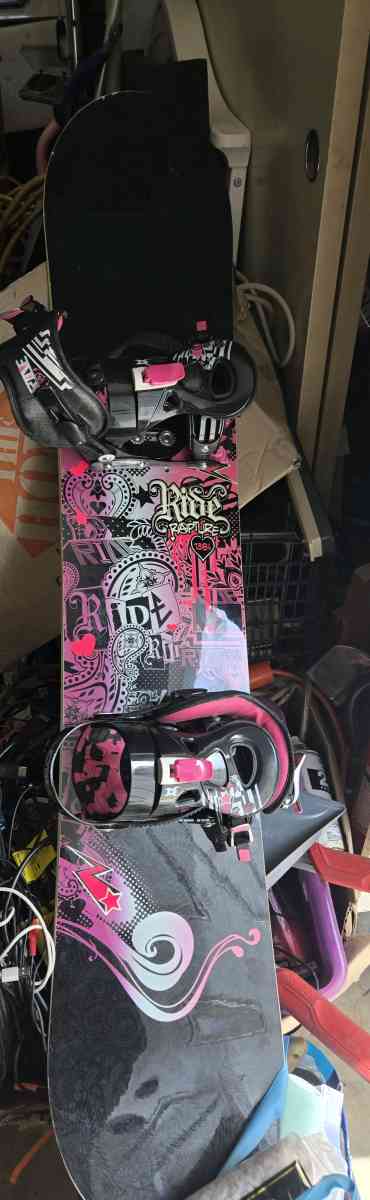 ride rapture womens snowboard