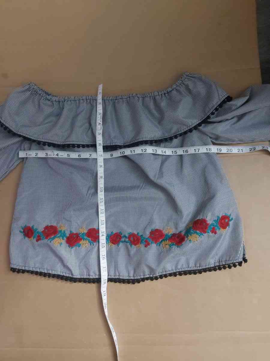 Bleuh Ciel Embroidered Gingham Boho Top BlackWhiteRed Size S