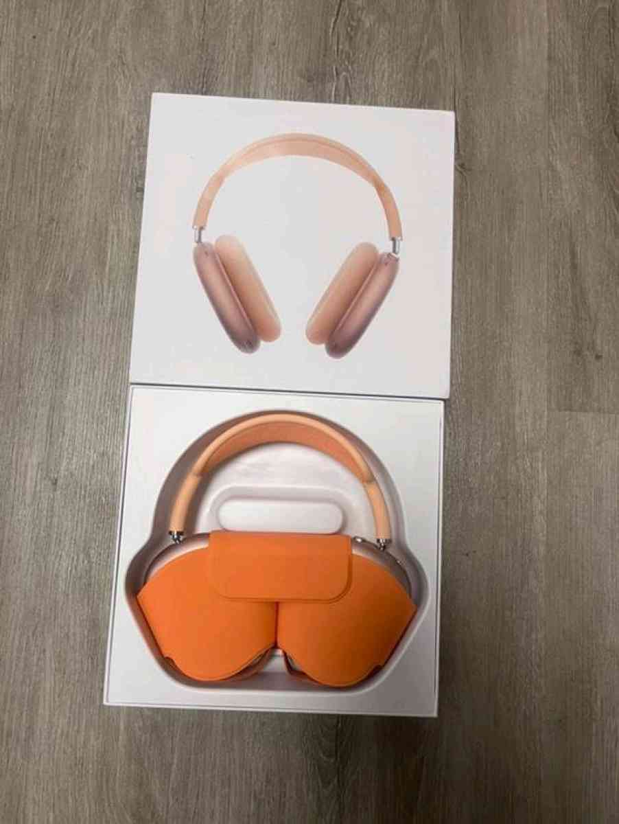 Apple airpod max orange