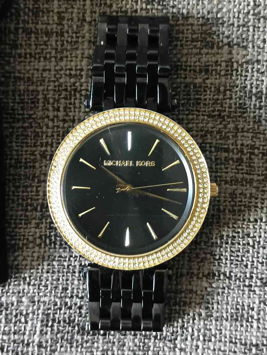 MICHAEL KORS Darci Black Dial Black Ionplated Ladie watch