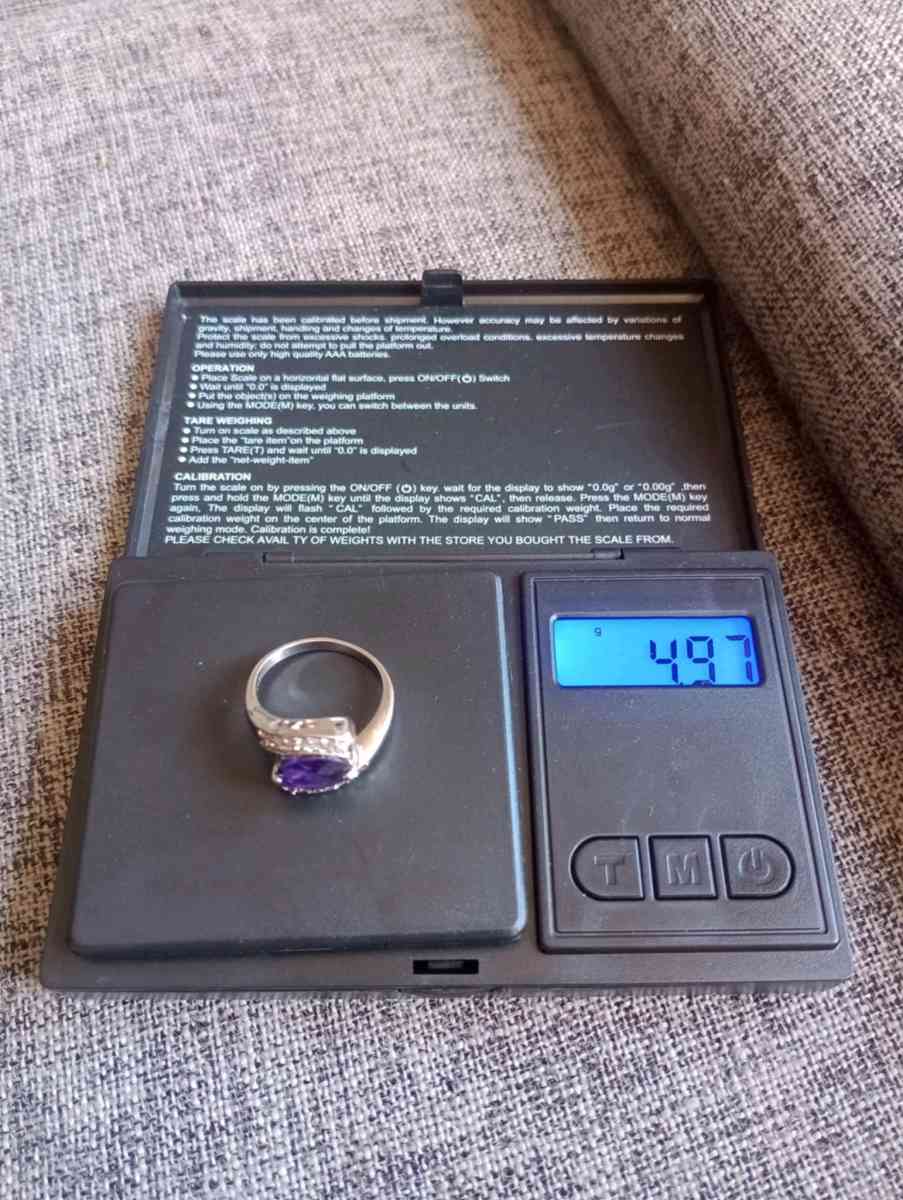 14K White Gold Amethyst and Diamond ring size 85 for women