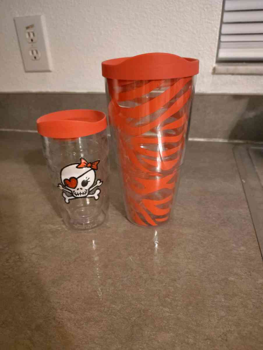 matching mommy and me Tervis cups