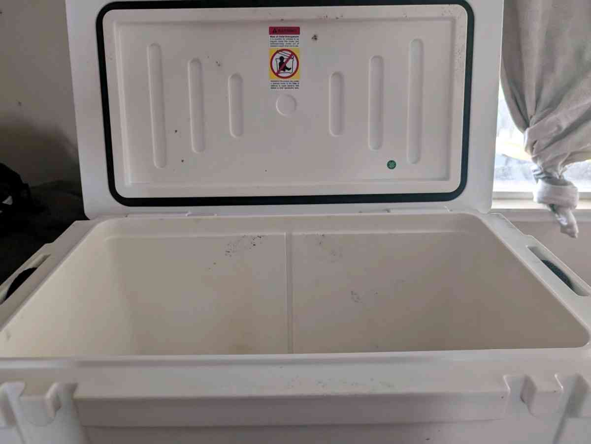 75L Insulated Cooler